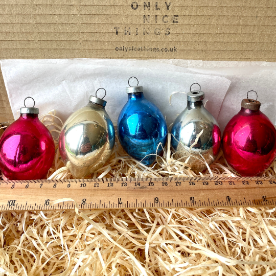 Vintage droplet shape baubles