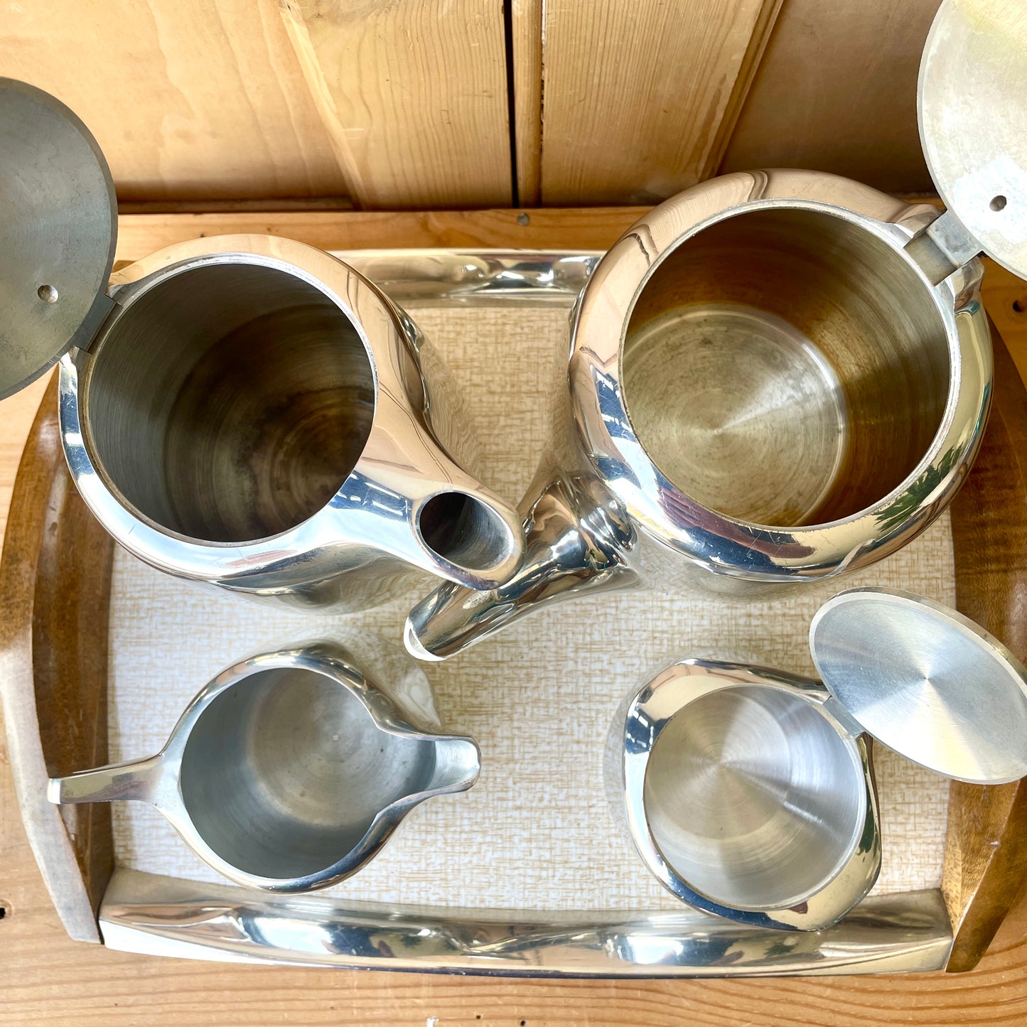 Picquot ware set