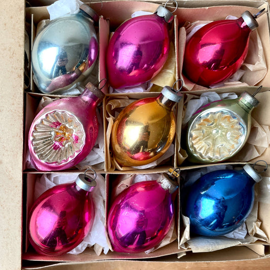 Vintage droplet shape baubles