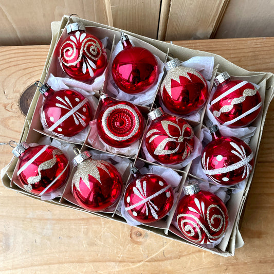 Red Vintage Hand Painted Baubles