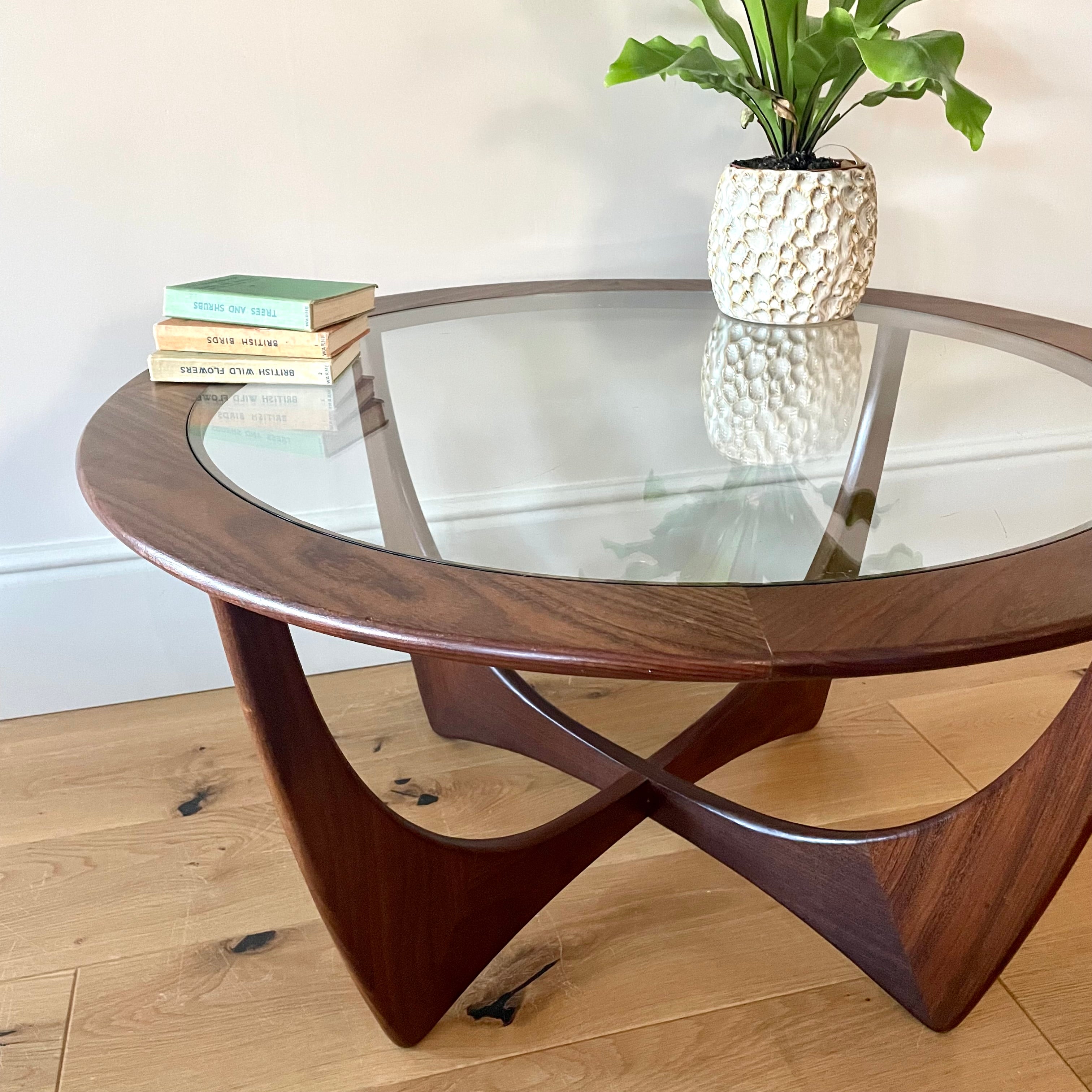 Circular mid deals century coffee table